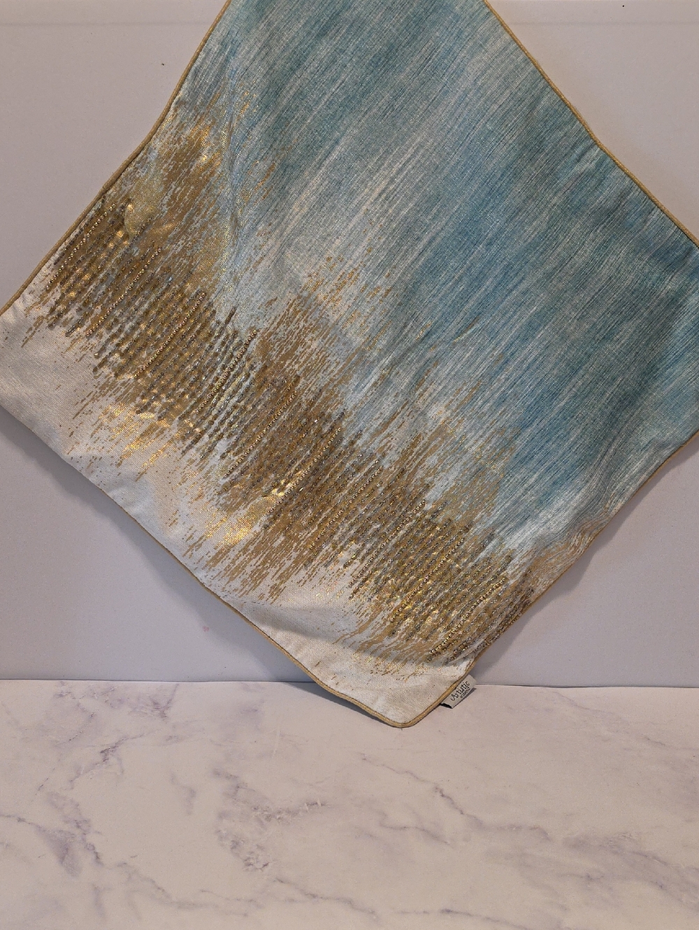 Artistic Accent Beautiful Set Of 4 Pillow Cover Blue & Glod